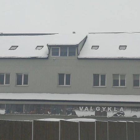 Viesbutis Kelyje Hotel Utena Exterior foto